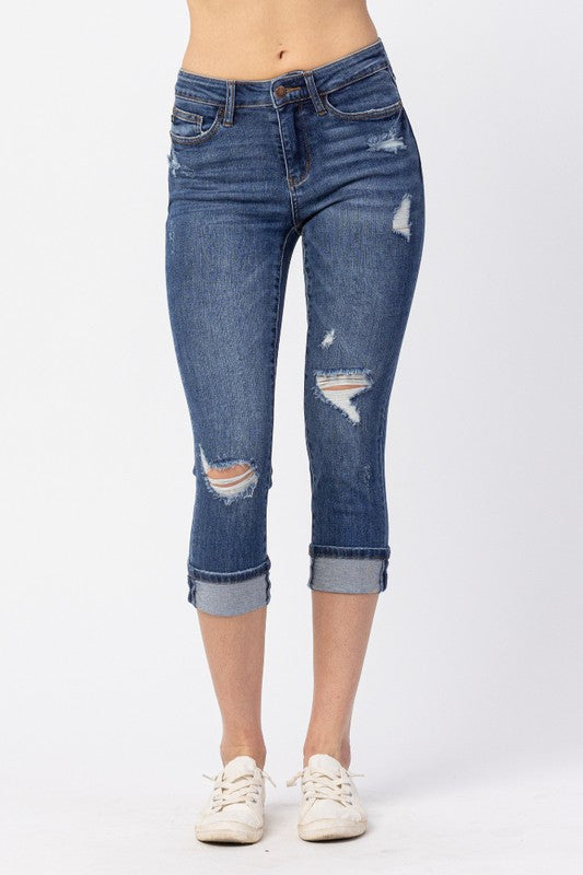 Mid Rise Cuffed Distressed Capri Plus 78100