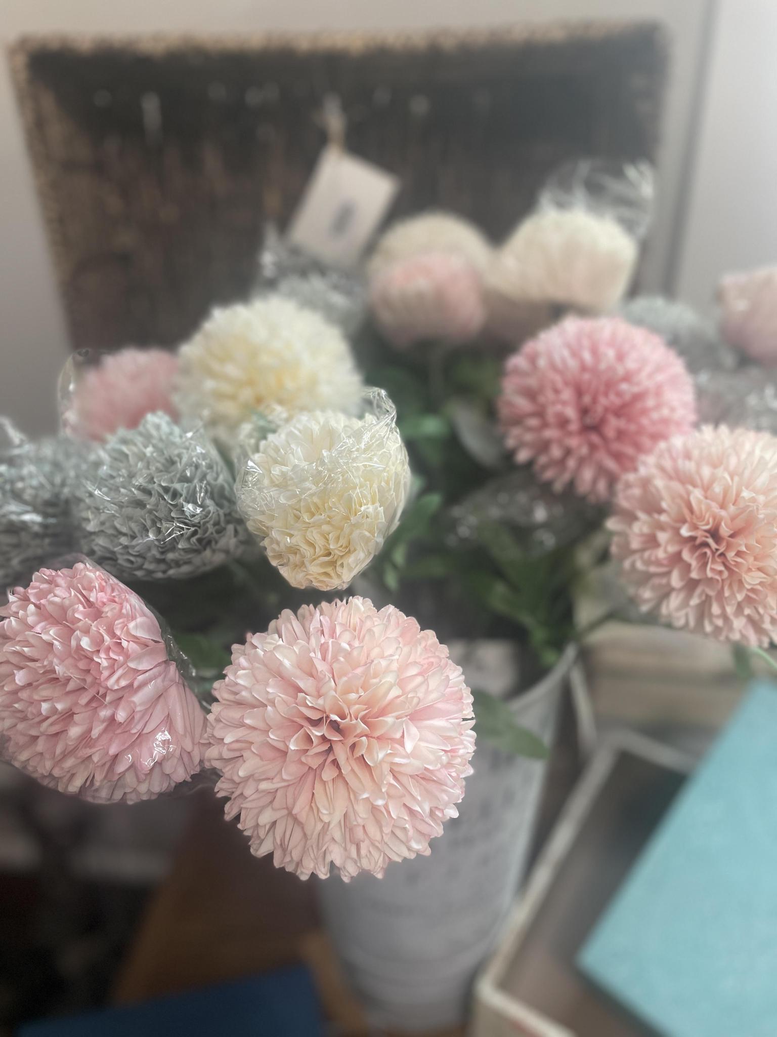 Pom Pom flower spray