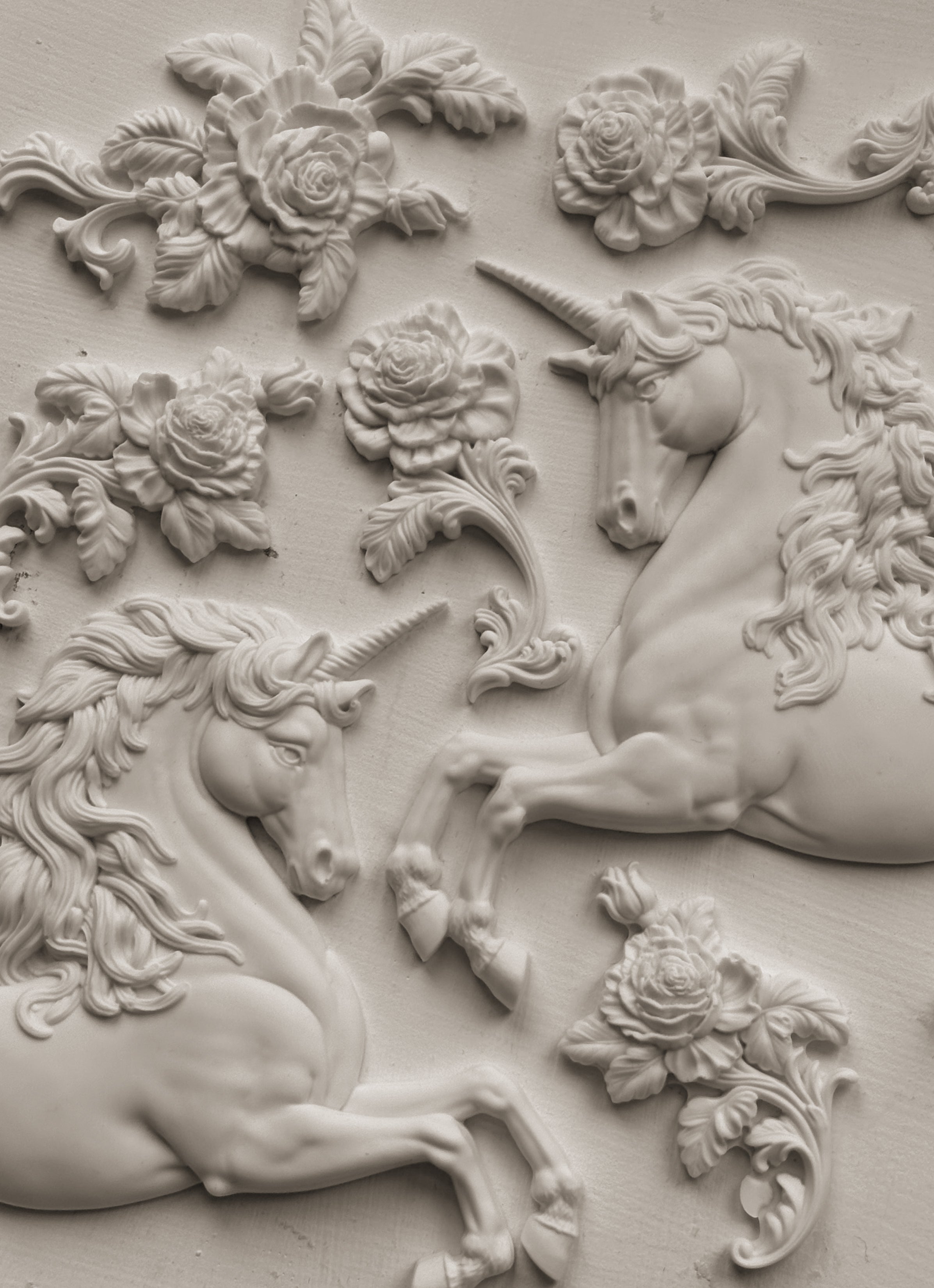 Unicorns 6×10 IOD Decor Mould™