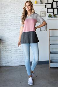 SHORT SLEEVE SPLIT V NECK SOLID COLOR BLOCK TOP