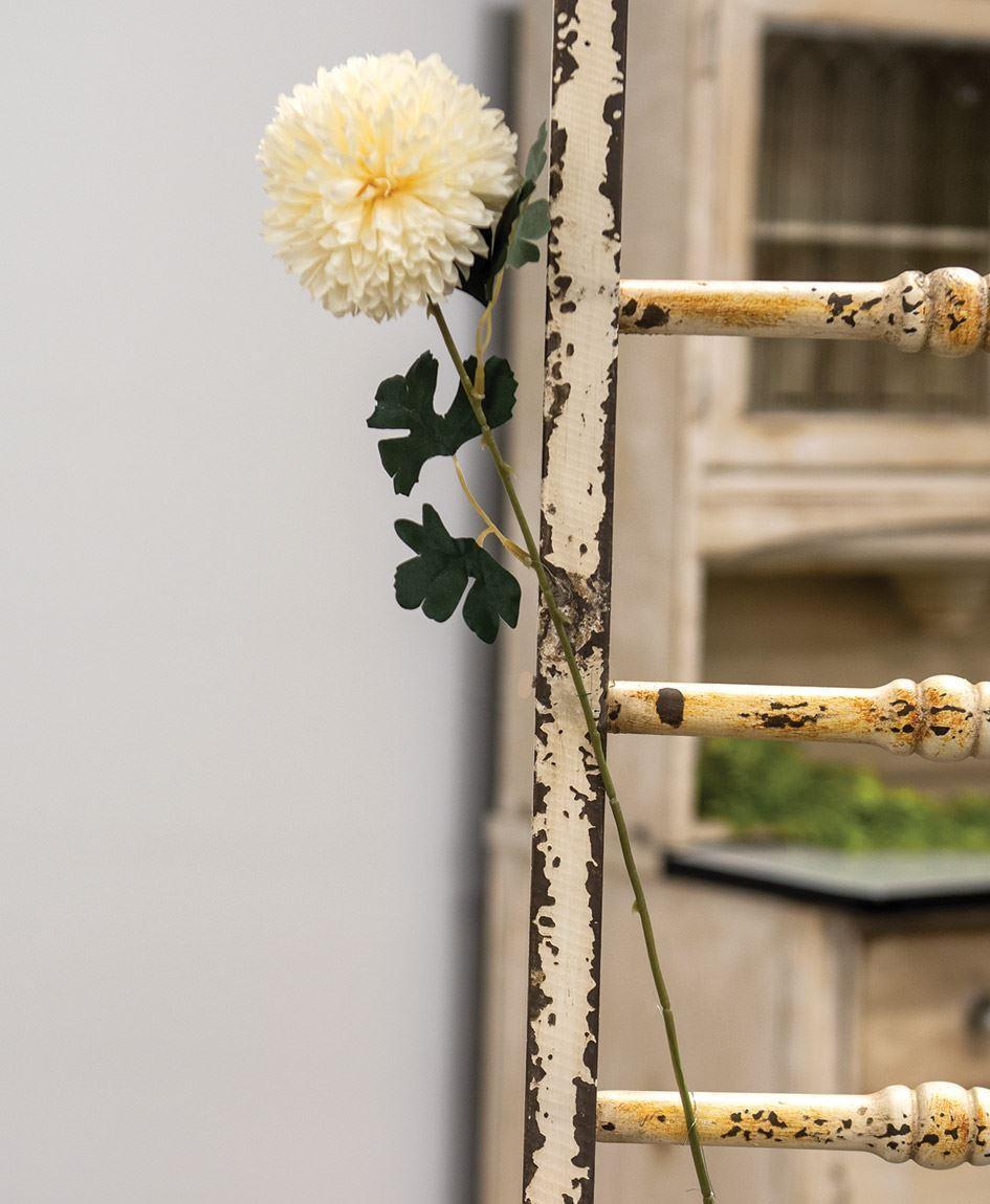 Pom Pom flower spray