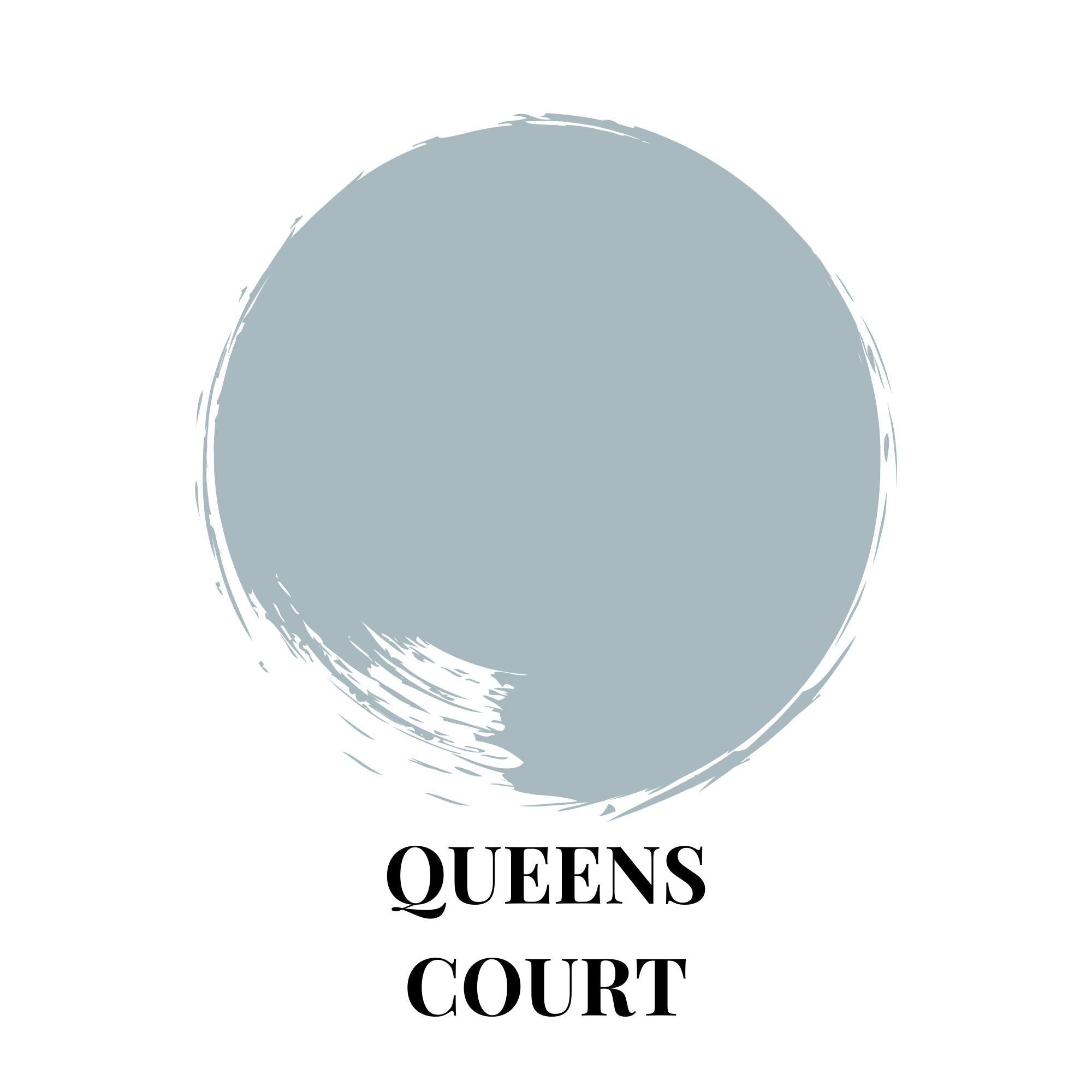 Queen's Court - Paint Couture!