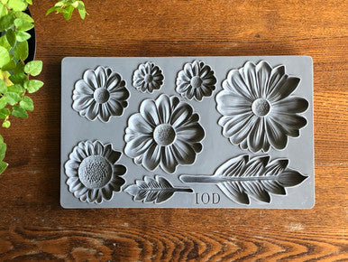 He Loves Me 6×10 Decor Moulds™