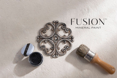 FUSION™ Furniture Wax Black