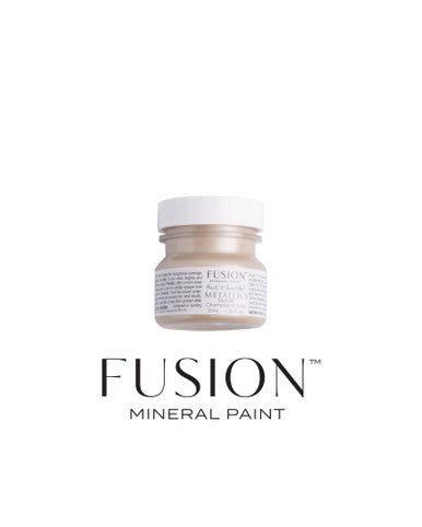 FUSION™ Metallic Silver tester