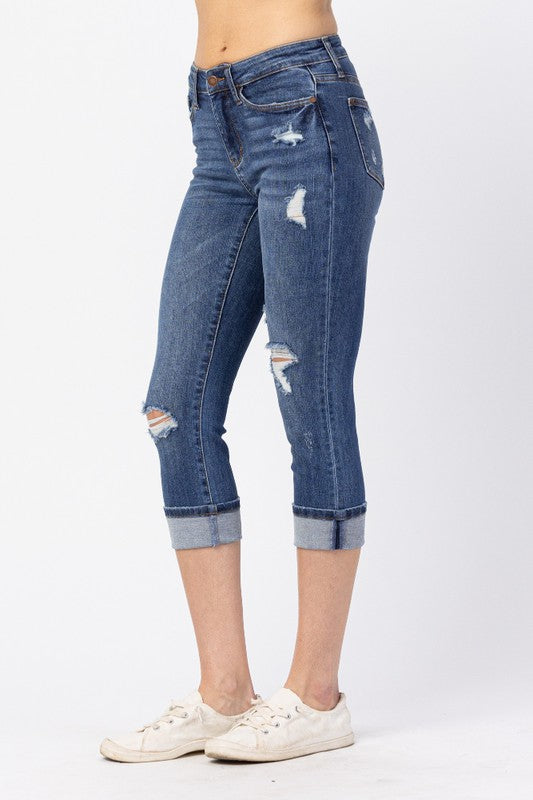 Mid Rise Cuffed Distressed Capri Plus 78100