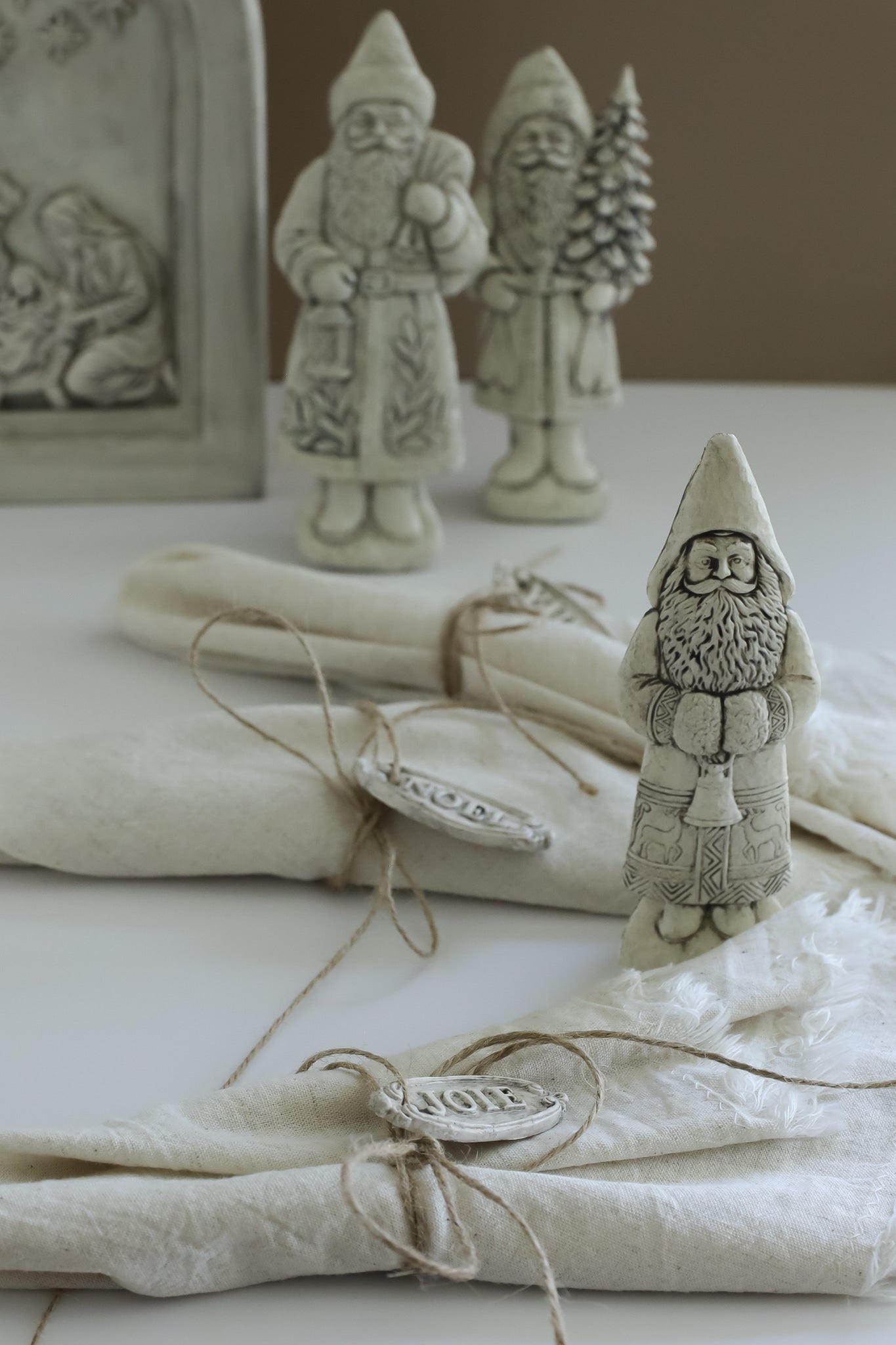 Belsnickel 6x10 IOD Decor Mould™