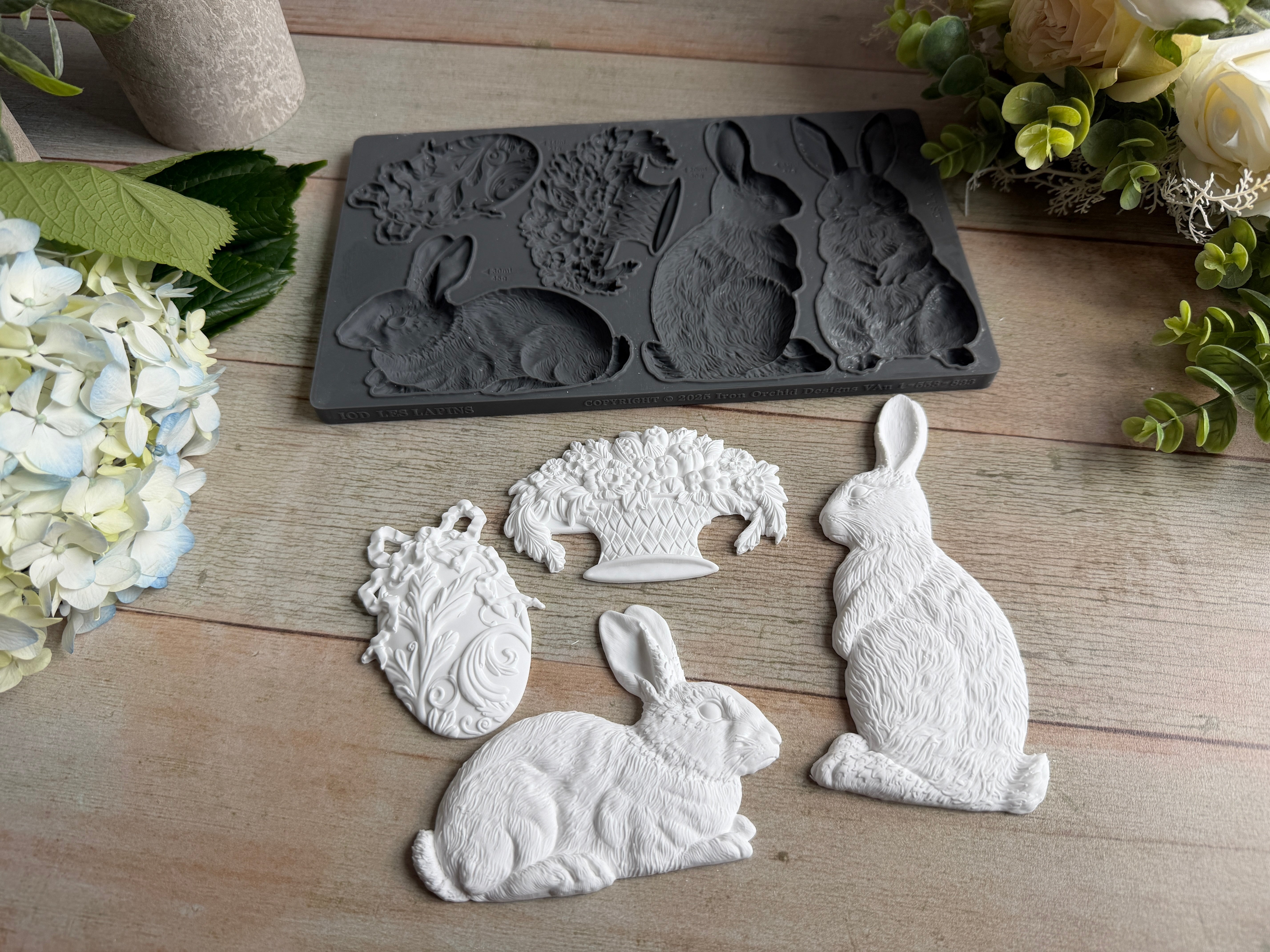 Les Lapins 6×10 Decor Moulds™