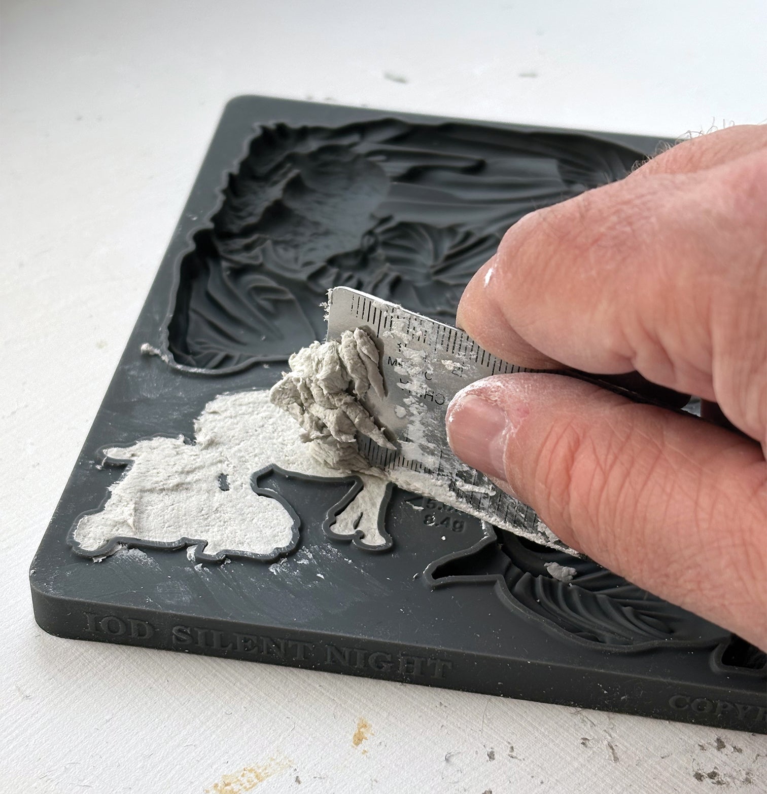 Silent Night 6x10 IOD Decor Mould™