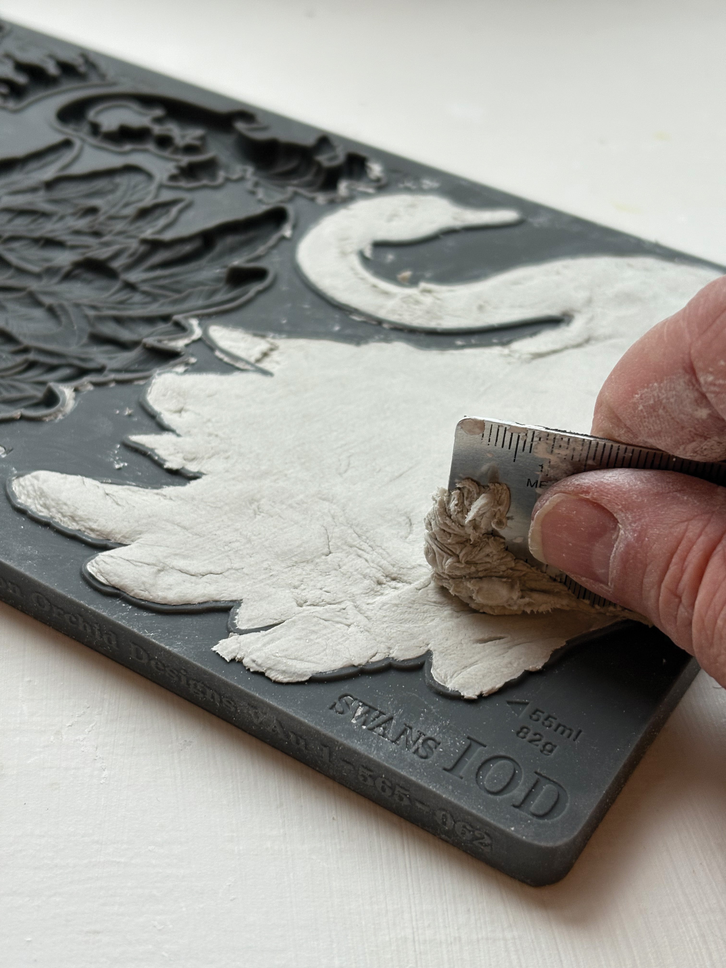 Swans | IOD Mould | 6"x10"