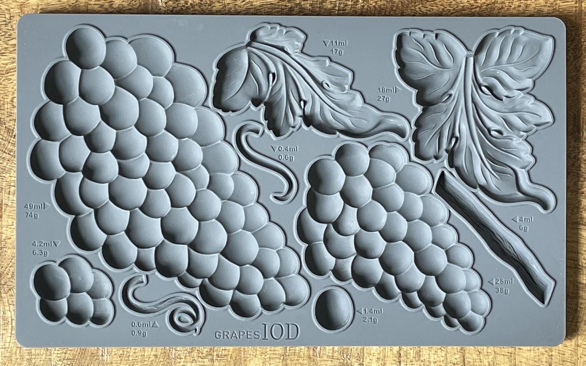 Grapes 6x10 IOD Mould™