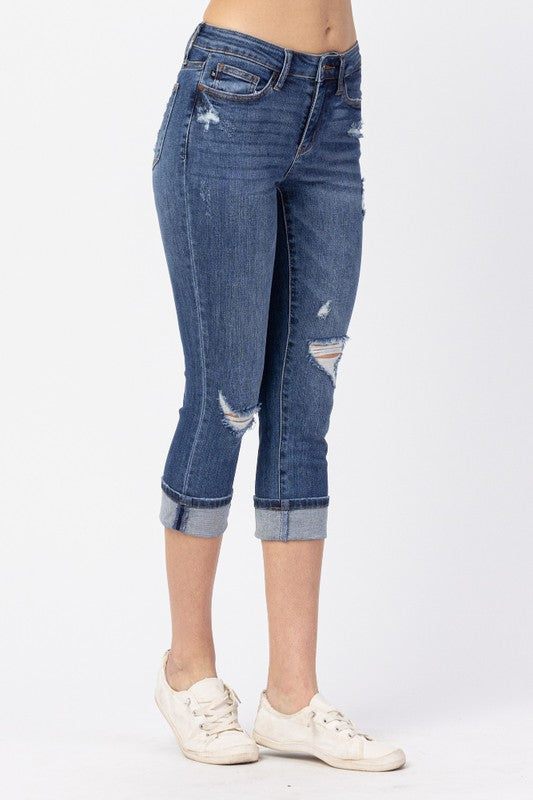 Mid Rise Cuffed Distressed Capri Plus 78100