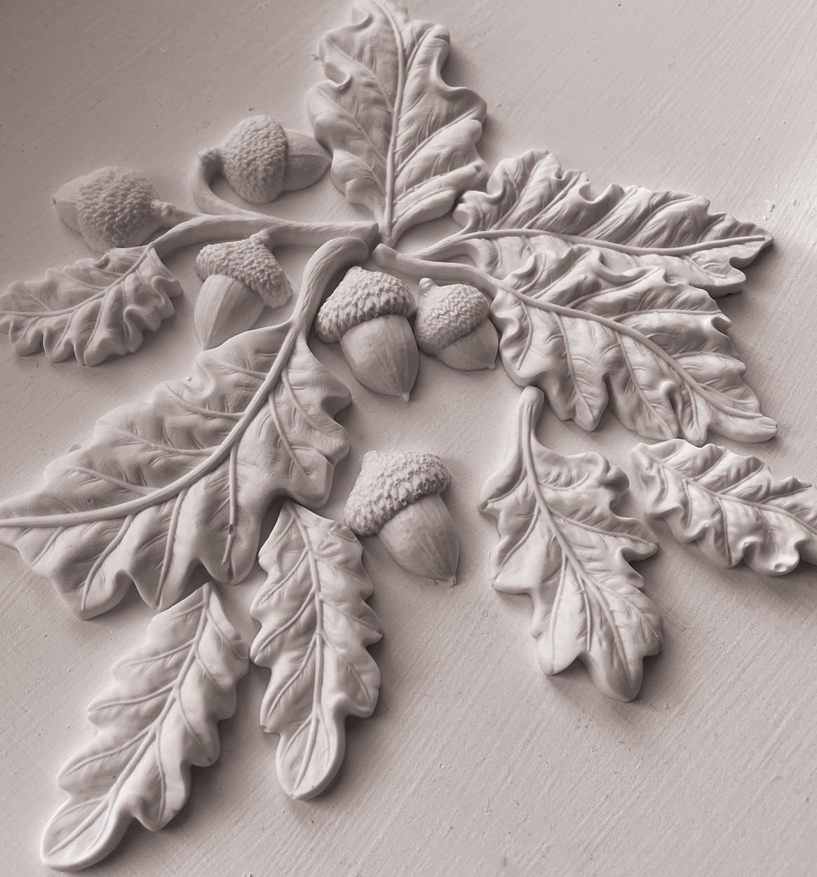 Oak Leaves & Acorns 6×10 Decor Mould™